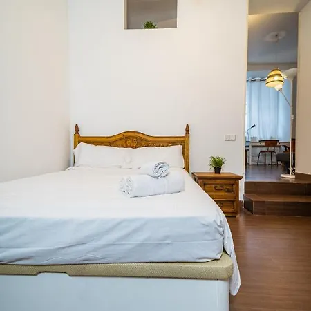 Singular Apartamento En Delicias By Bebalmy Madrid Exterior photo